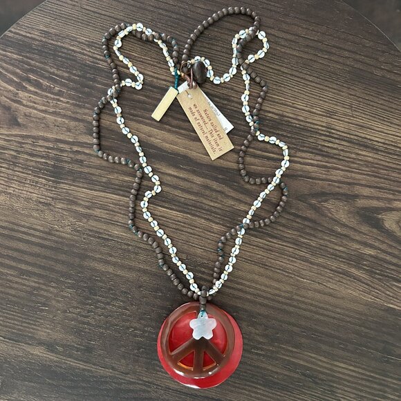 NWT 2000s Peace Symbol Beaded Necklace Pendant Necklace ASO Alex Russo - Picture 6 of 11